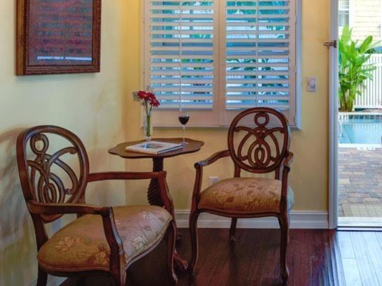 Seaglass Inn Bed And Breakfast Мельбурн-Бич Экстерьер фото